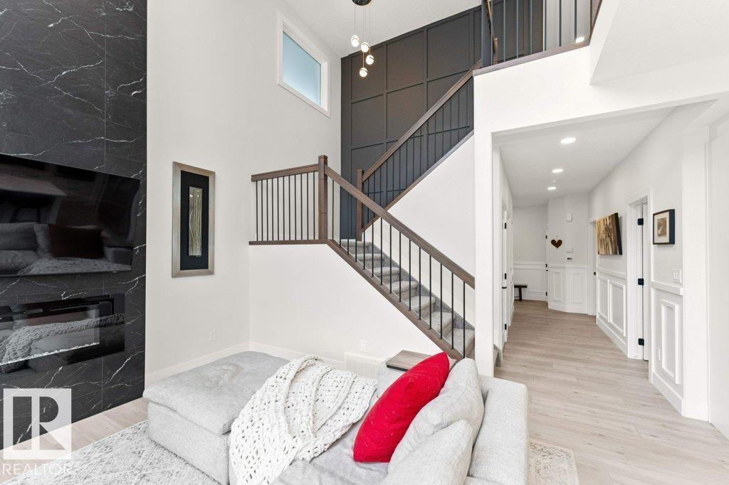1390 ENRIGHT LANDING LD NW - 17