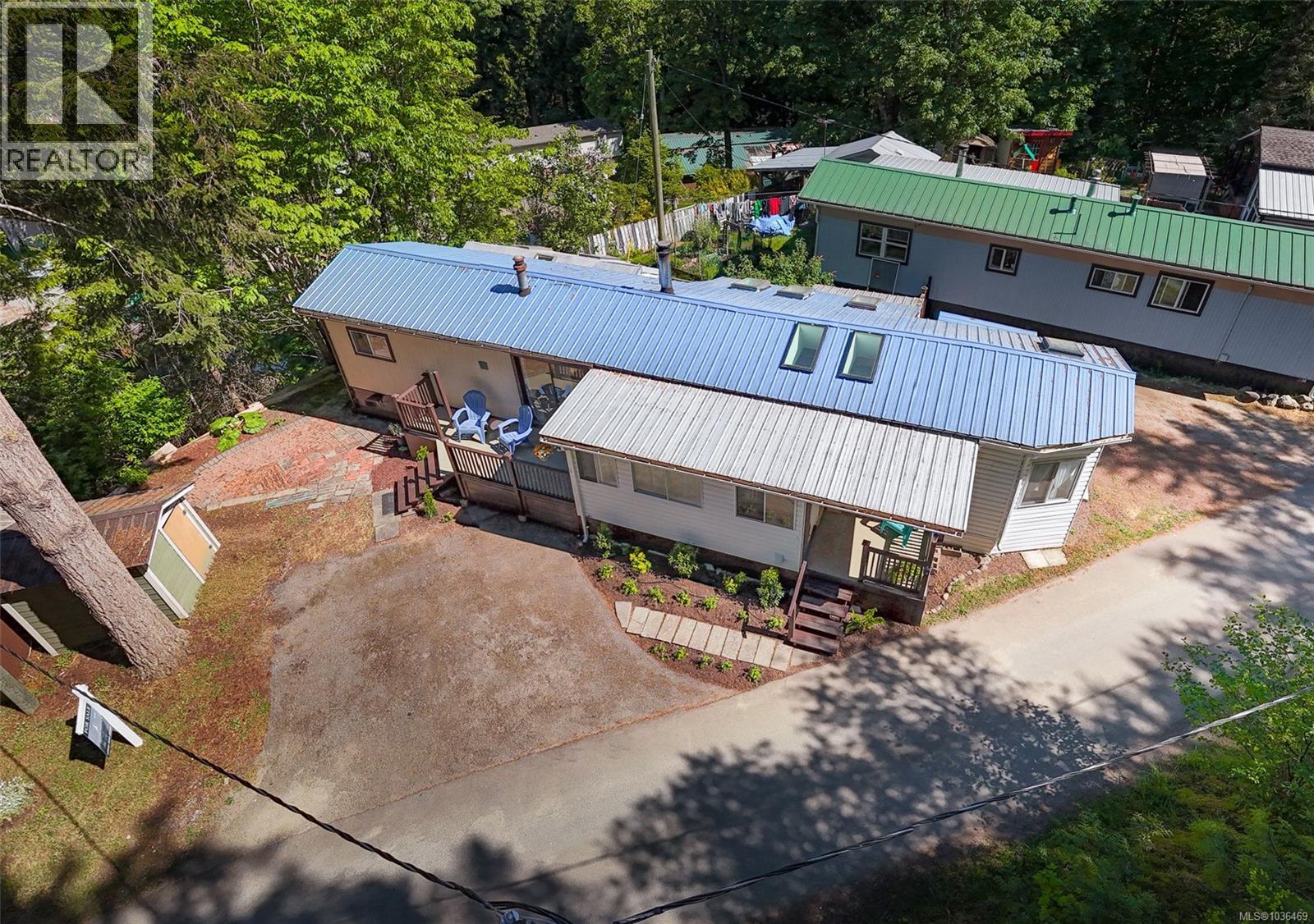 #36C 1120 Shawnigan-Mill Bay Rd - 1
