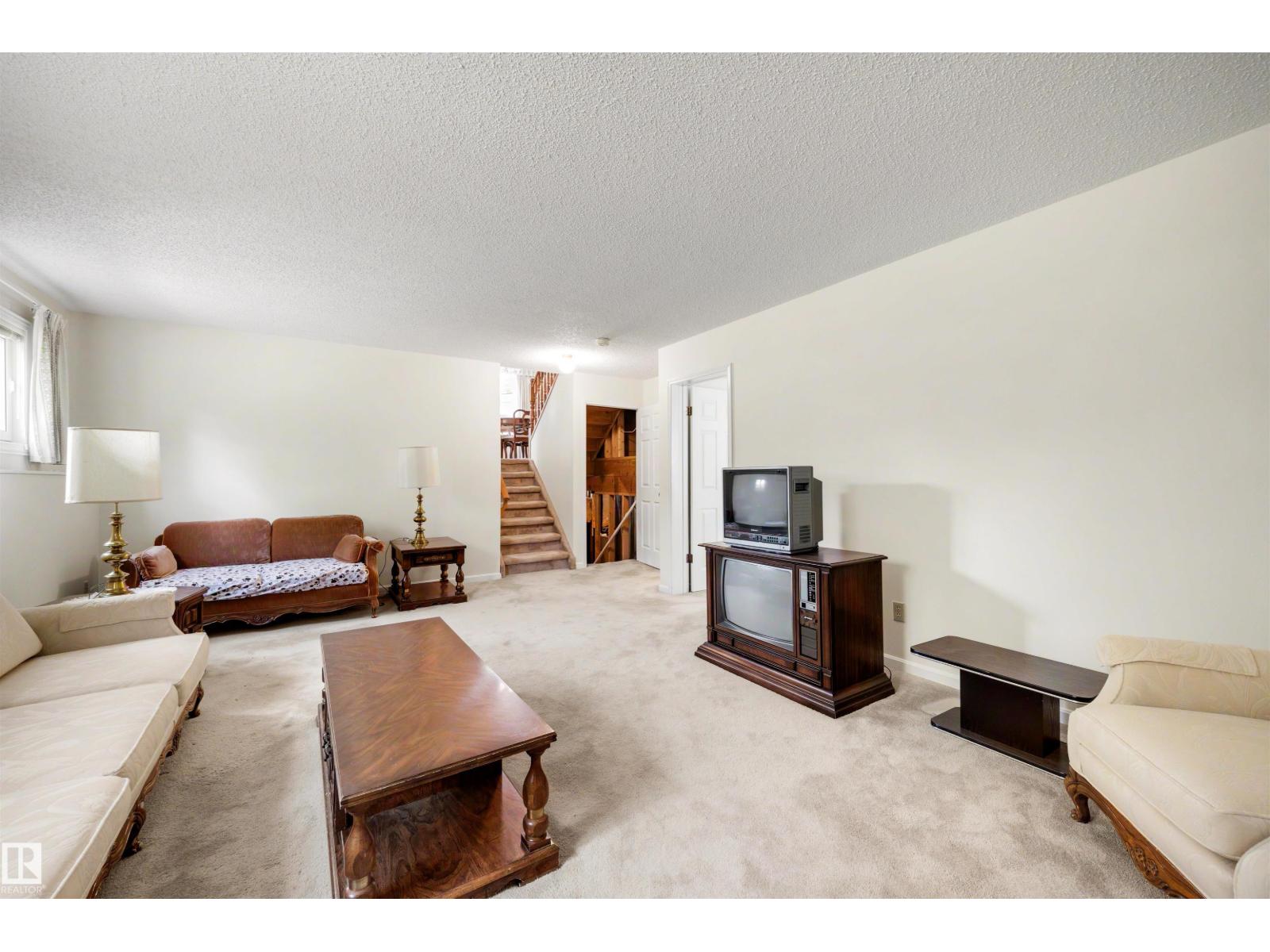 17946 57 AV NW — photo 19