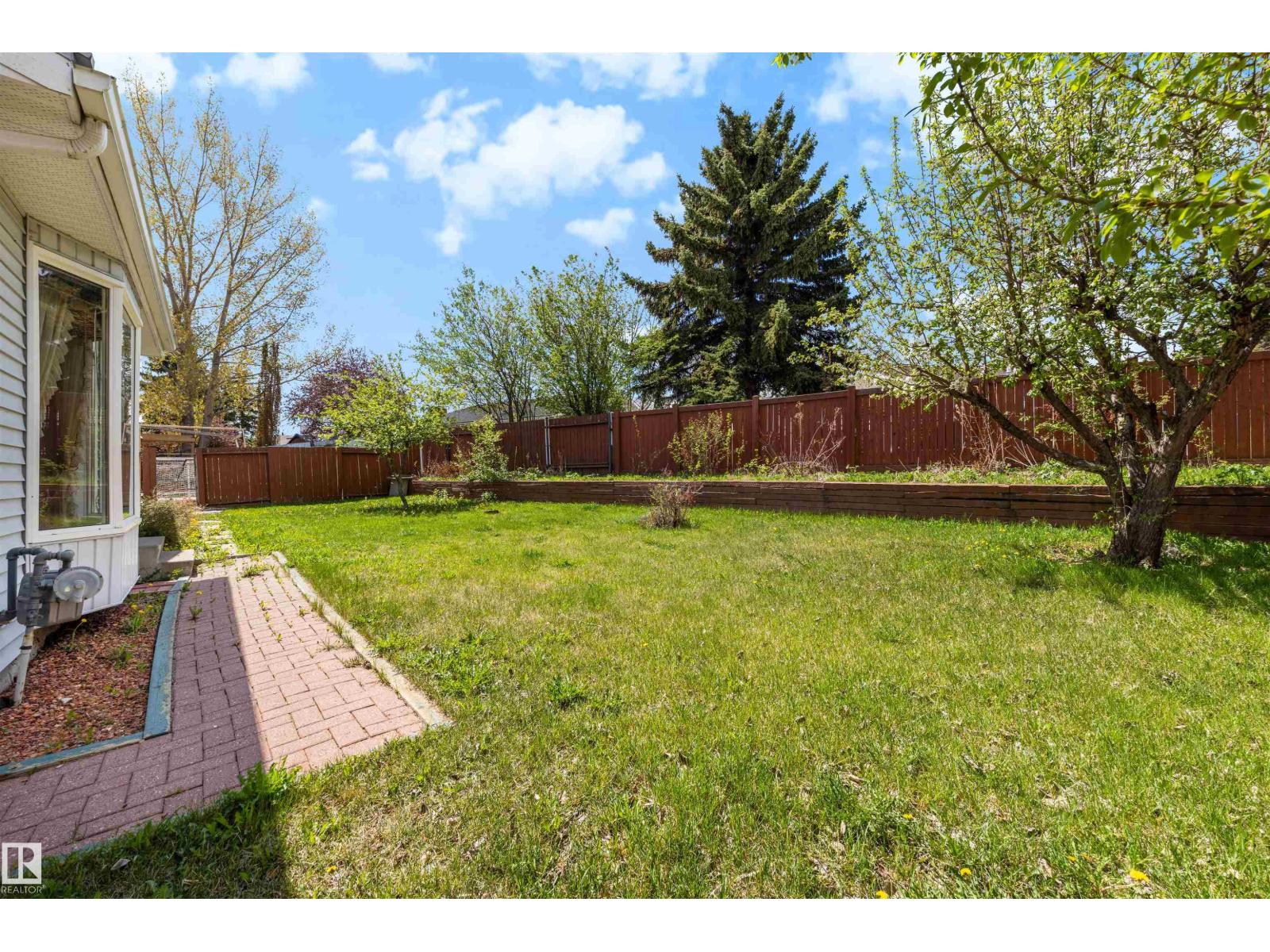 17946 57 AV NW — photo 28