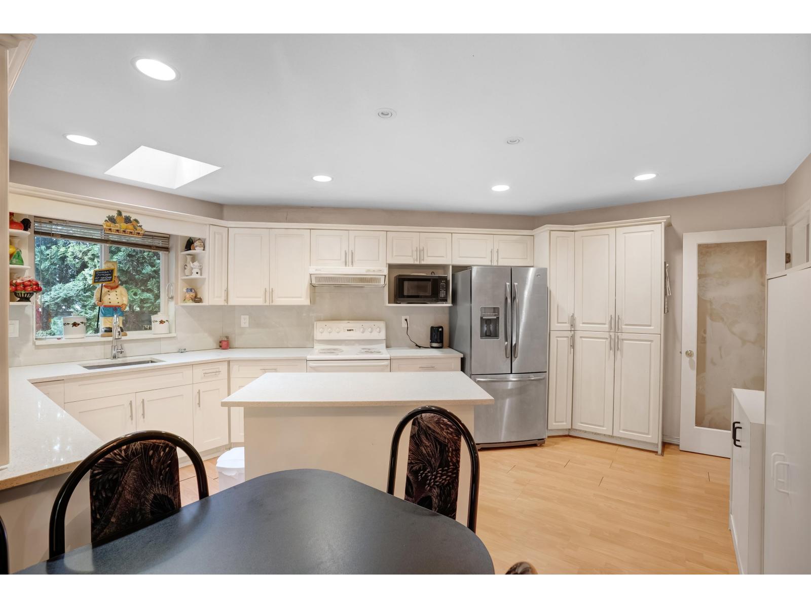 15829 87A AVENUE, Surrey