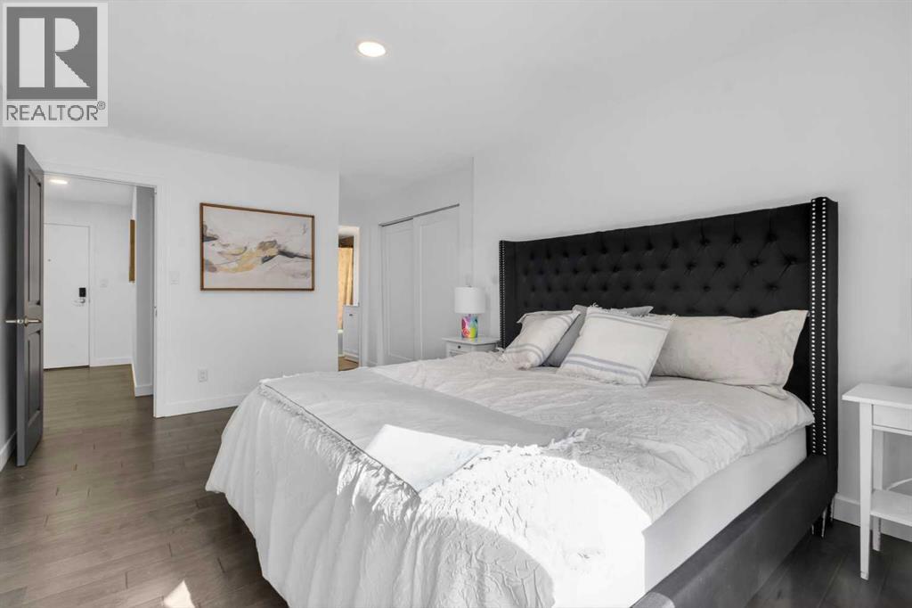 #312 3719B 49 Street NW - 7