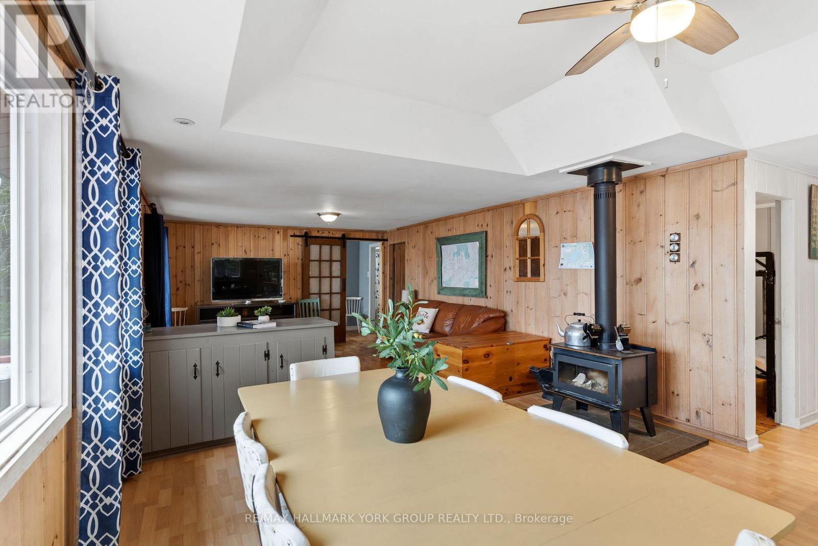 1040 TED CARR LANE - 10