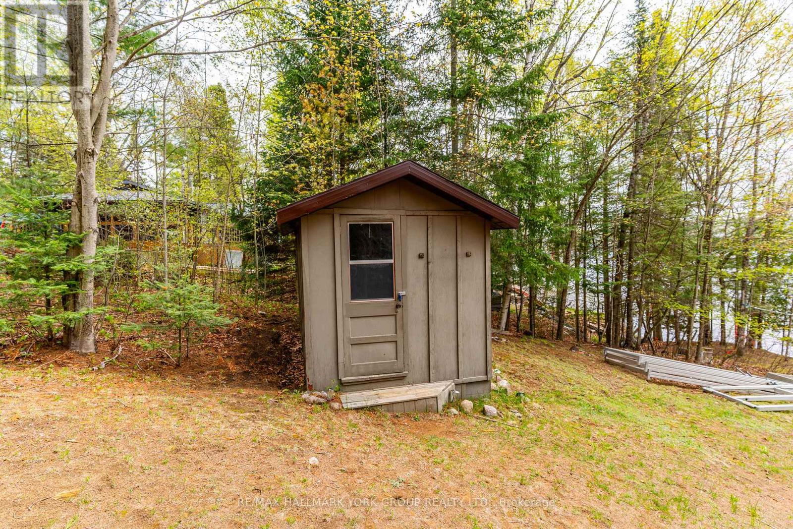 1040 TED CARR LANE - 38