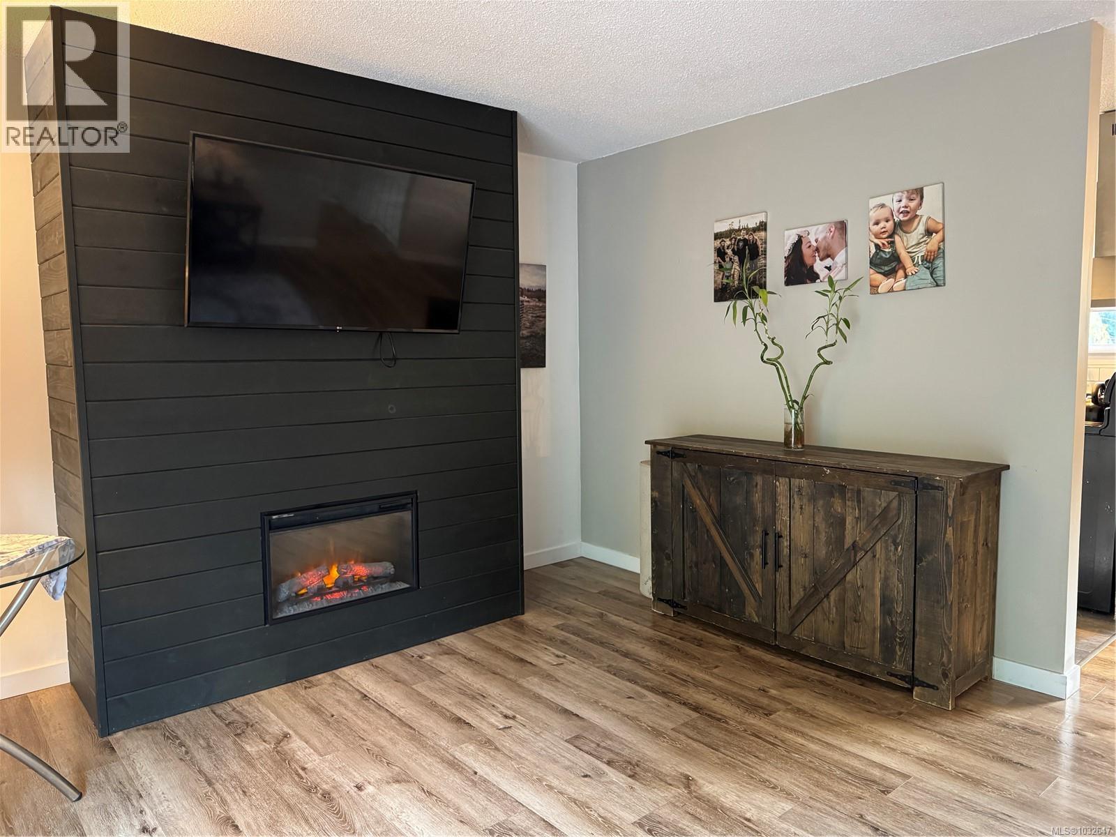 413 Cedar Cres, Gold River