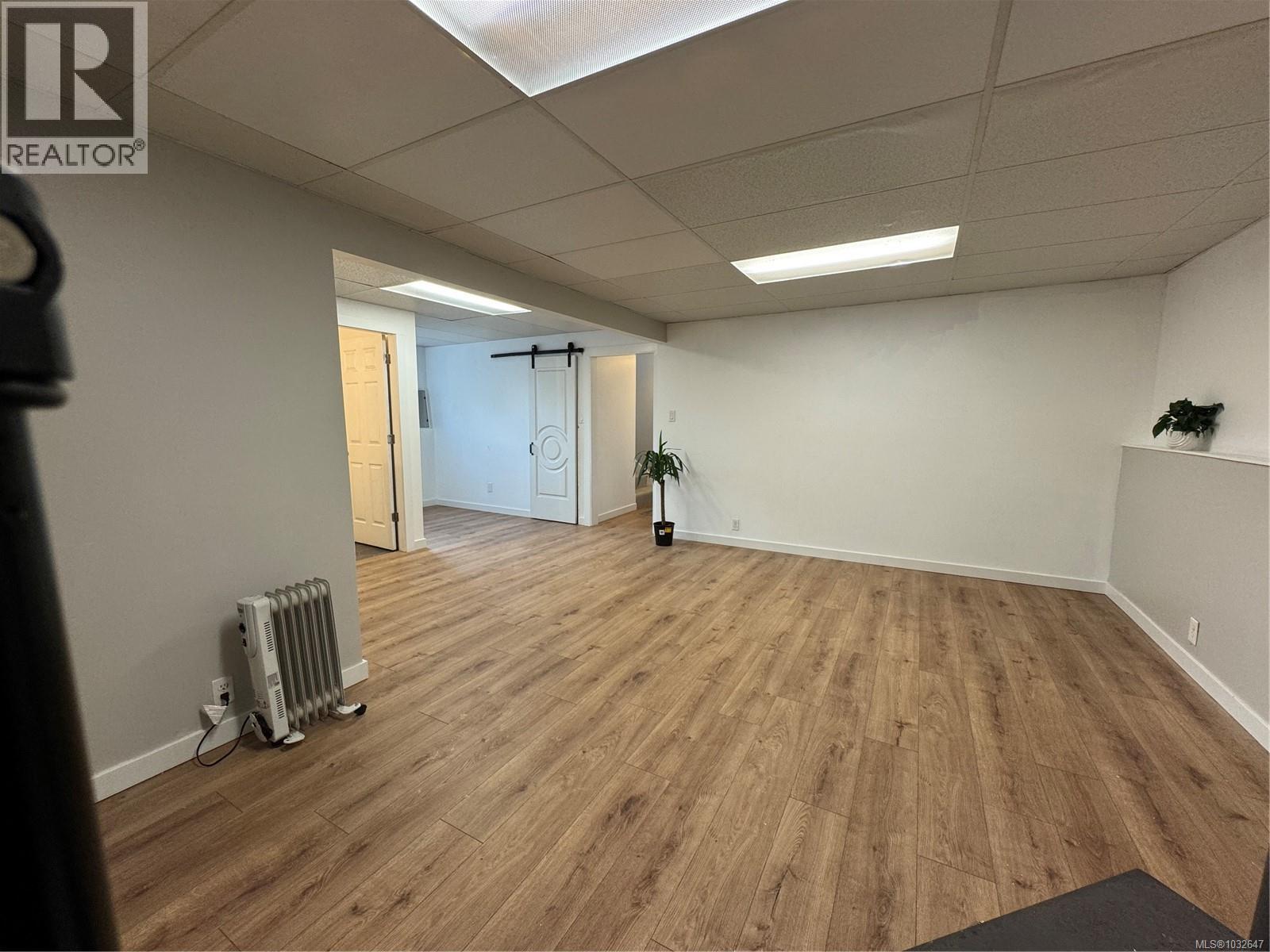 413 Cedar Cres - 18