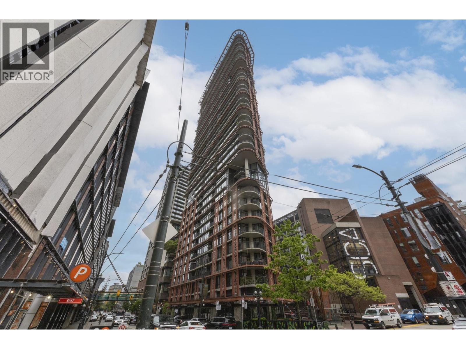 2605 128 CORDOVA Street - main photo