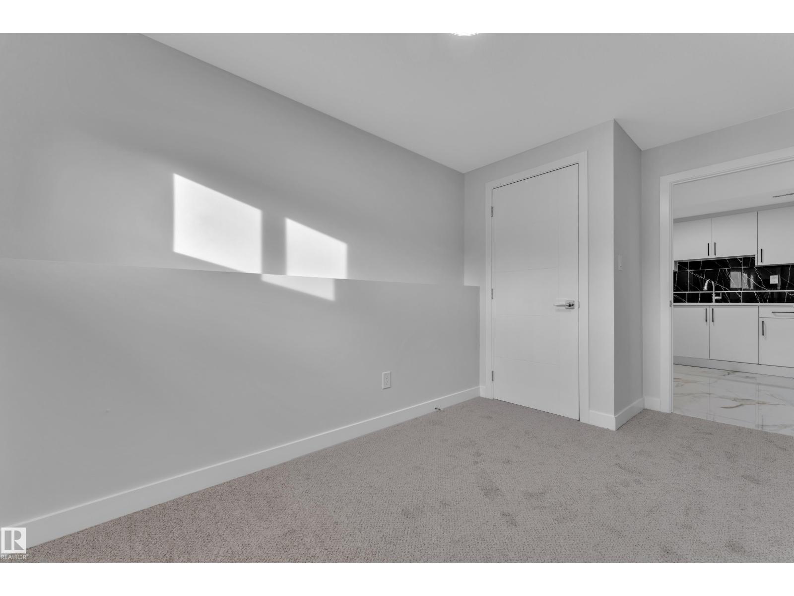 5118 17A AV NW NW - 25