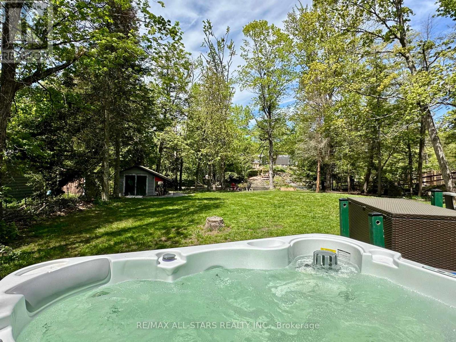 398 EDWINA DRIVE - 39