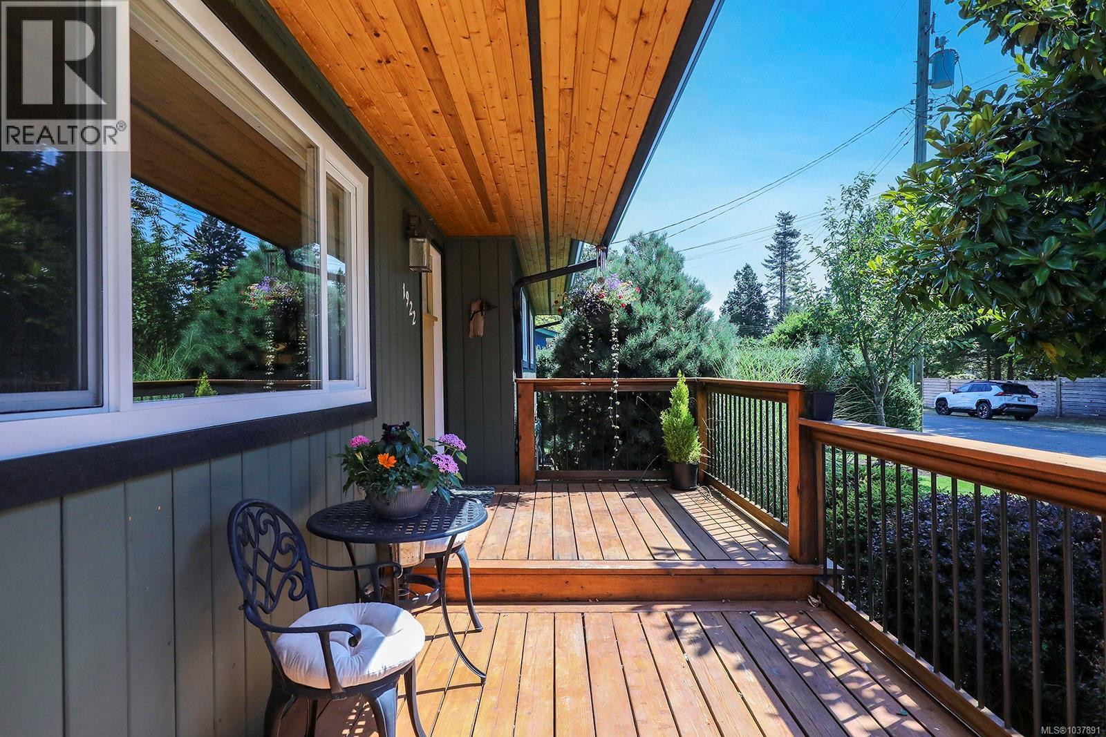 1922 Richardson Ave - 12