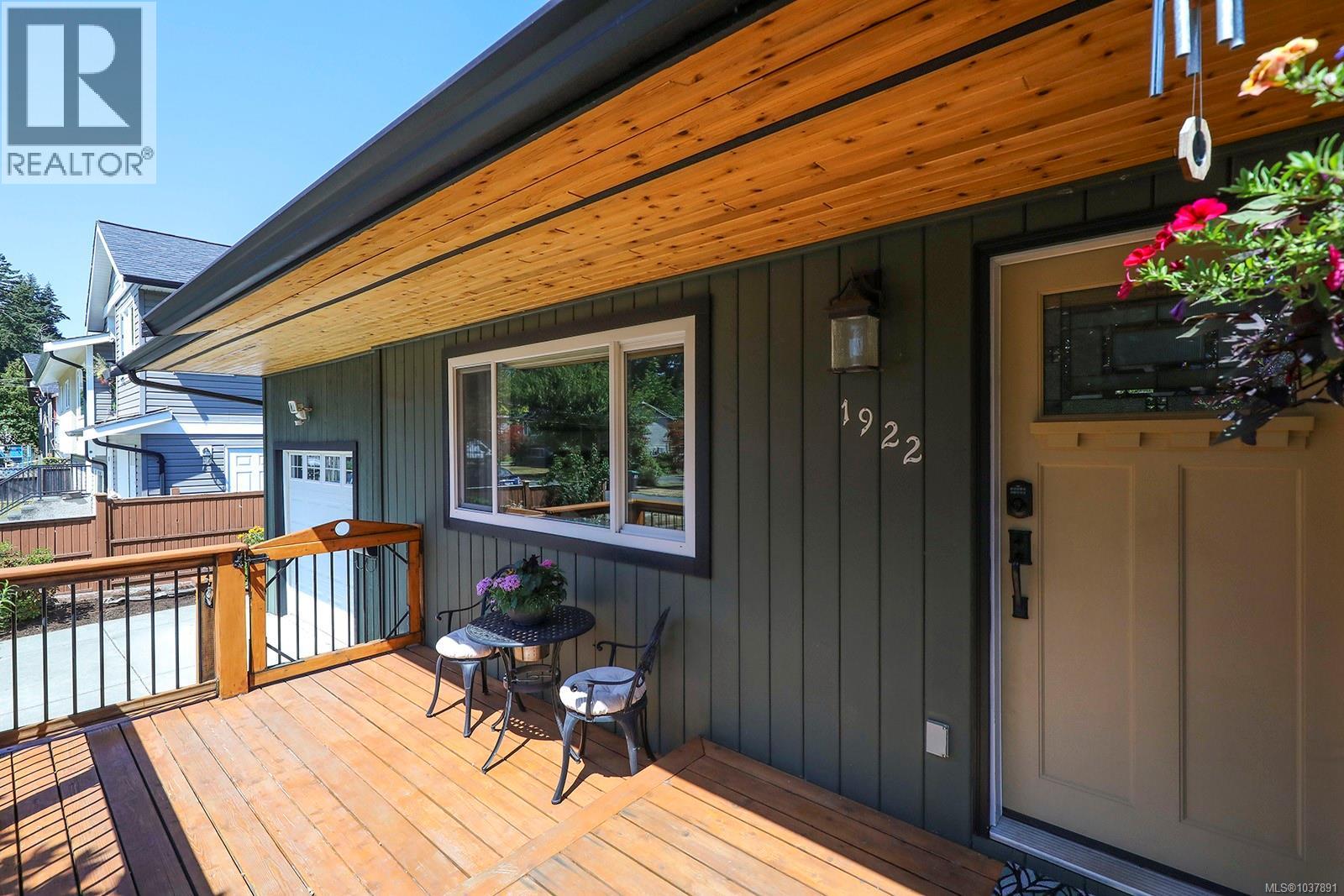 1922 Richardson Ave - 13