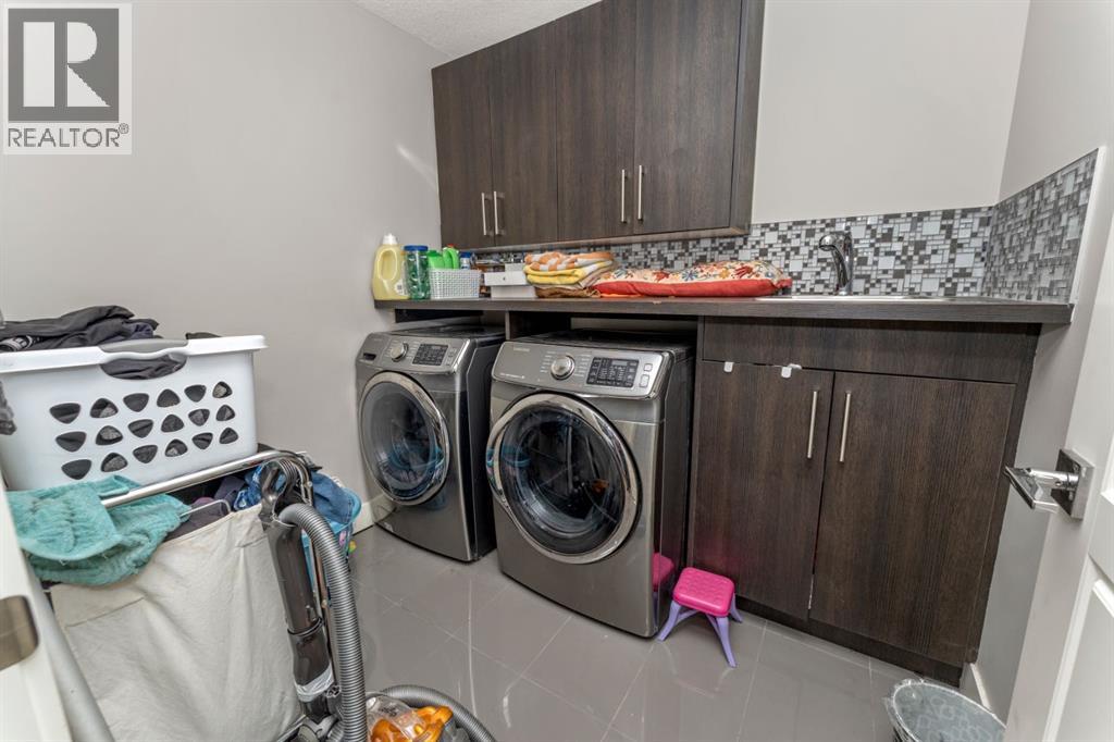249 Kinniburgh Boulevard - 34