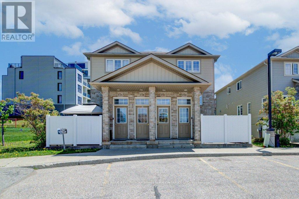 #15C 240 WESTMEADOW DRIVE - 1
