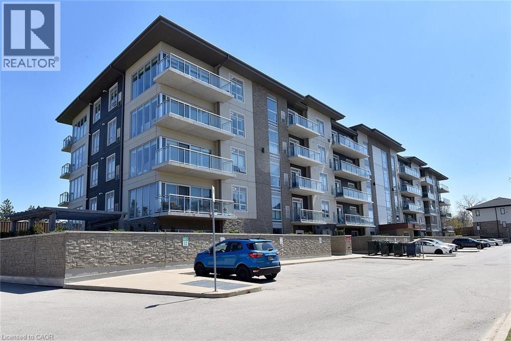 #111 16 MARKLE Crescent - 33