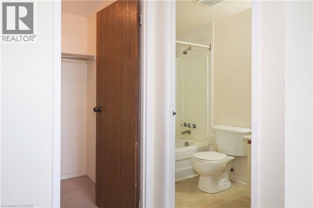 #1409 55 GREEN VALLEY Drive - 28