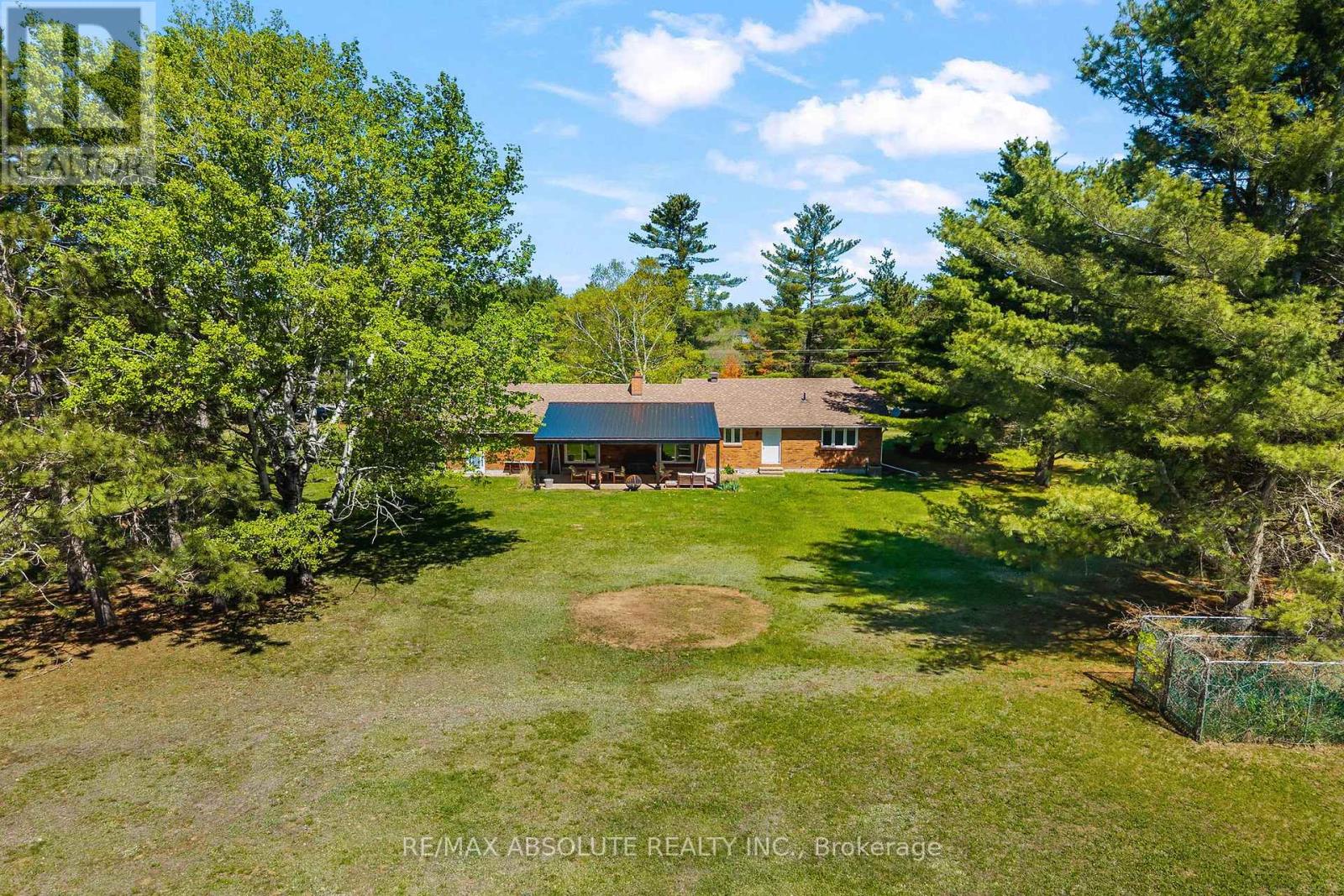 213 CALABOGIE ROAD - 32