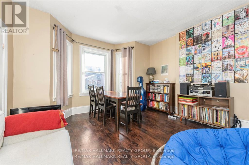 121 OSGOODE STREET - 21