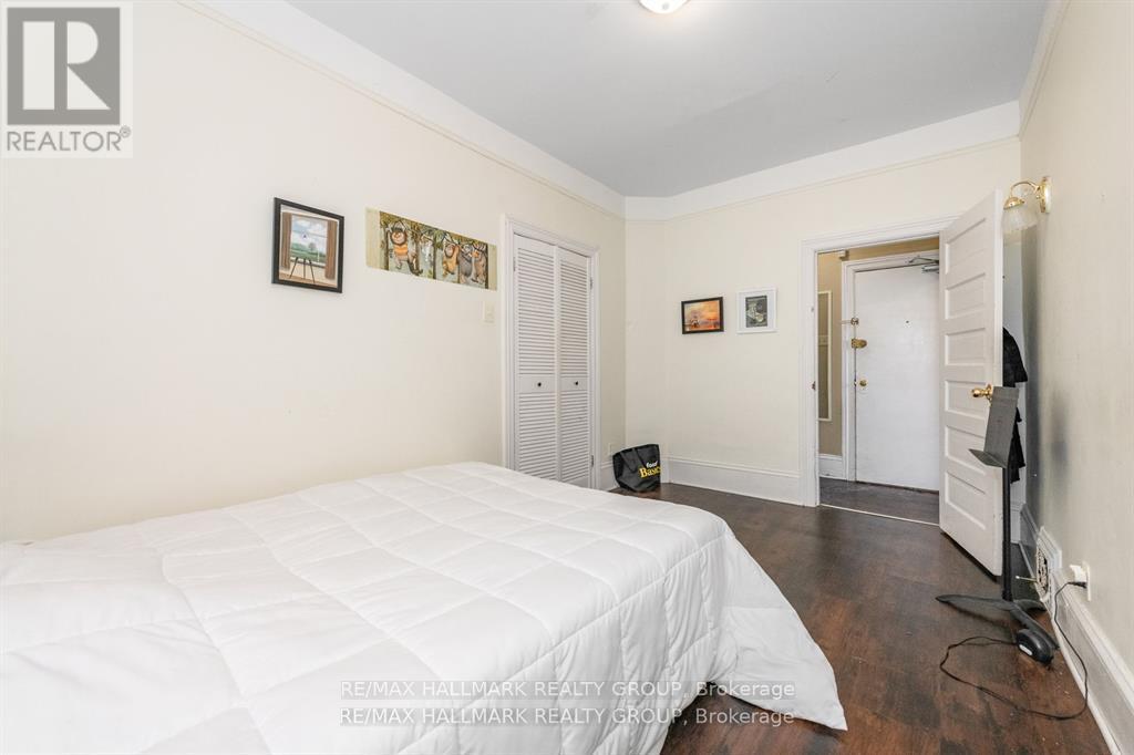 121 OSGOODE STREET - 24
