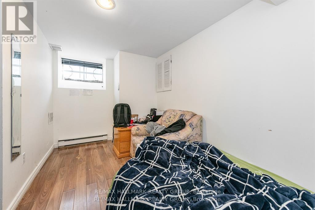 121 OSGOODE STREET - 46