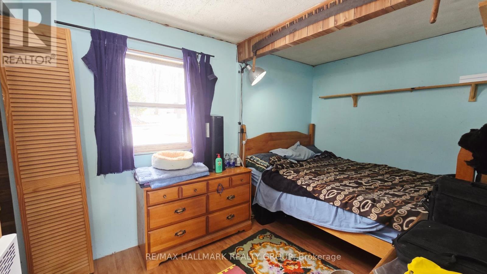 1236 BAYVIEW DRIVE - 23
