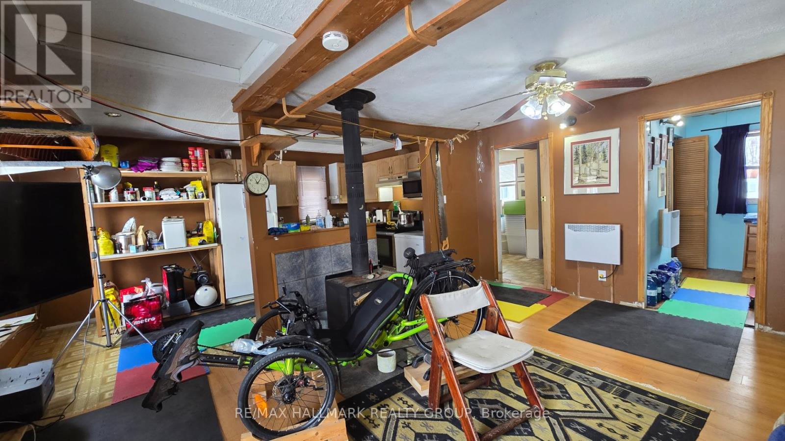 1236 BAYVIEW DRIVE - 19