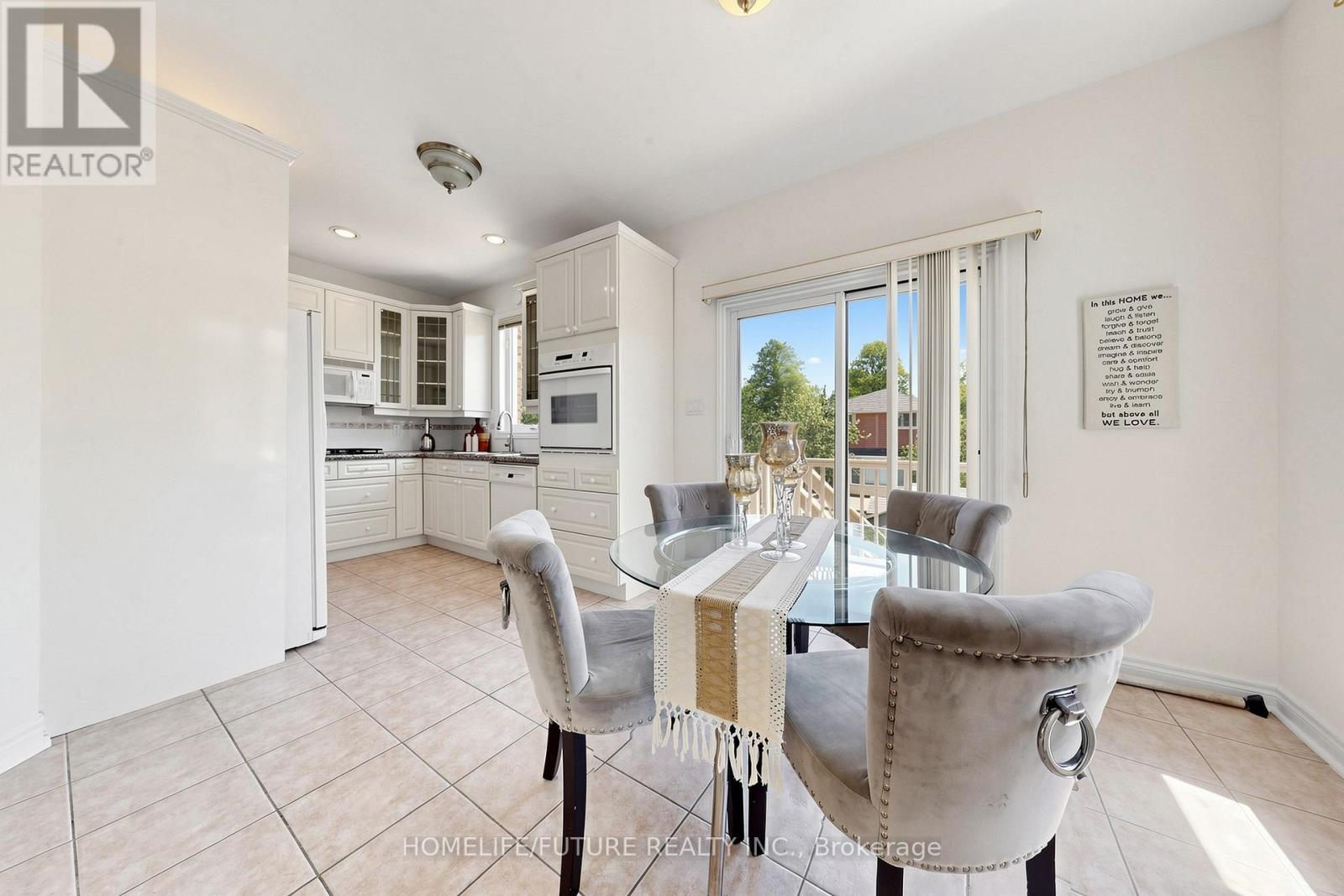 55 RIDGECREST DRIVE - 18