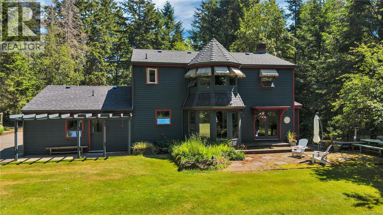 1925 Shasta Rd, Nanaimo