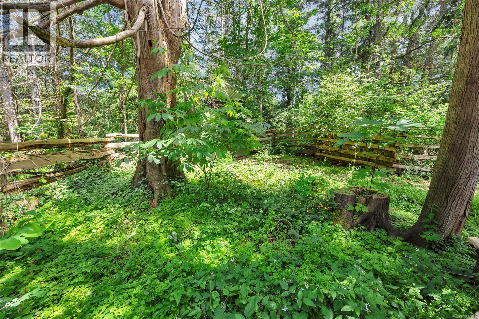 1925 Shasta Rd, Nanaimo