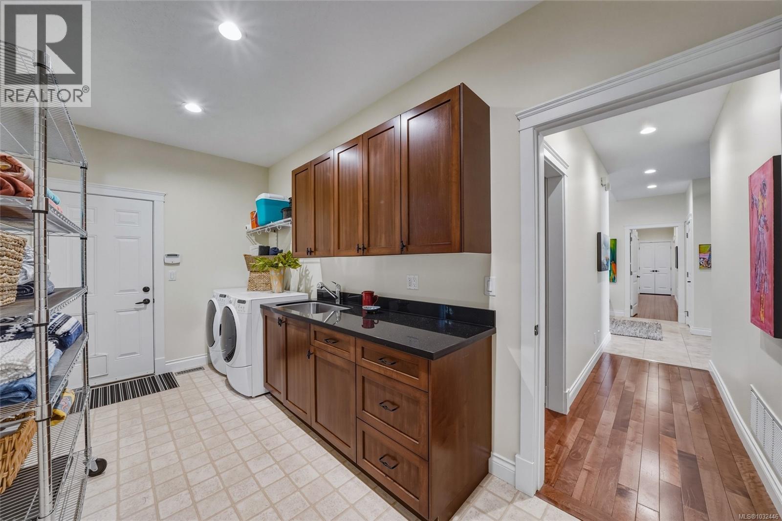 3949 Valhalla Lane - 20