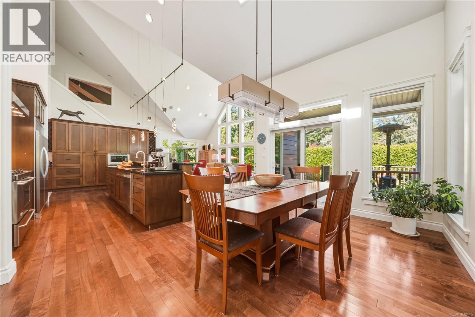 3949 Valhalla Lane - 10