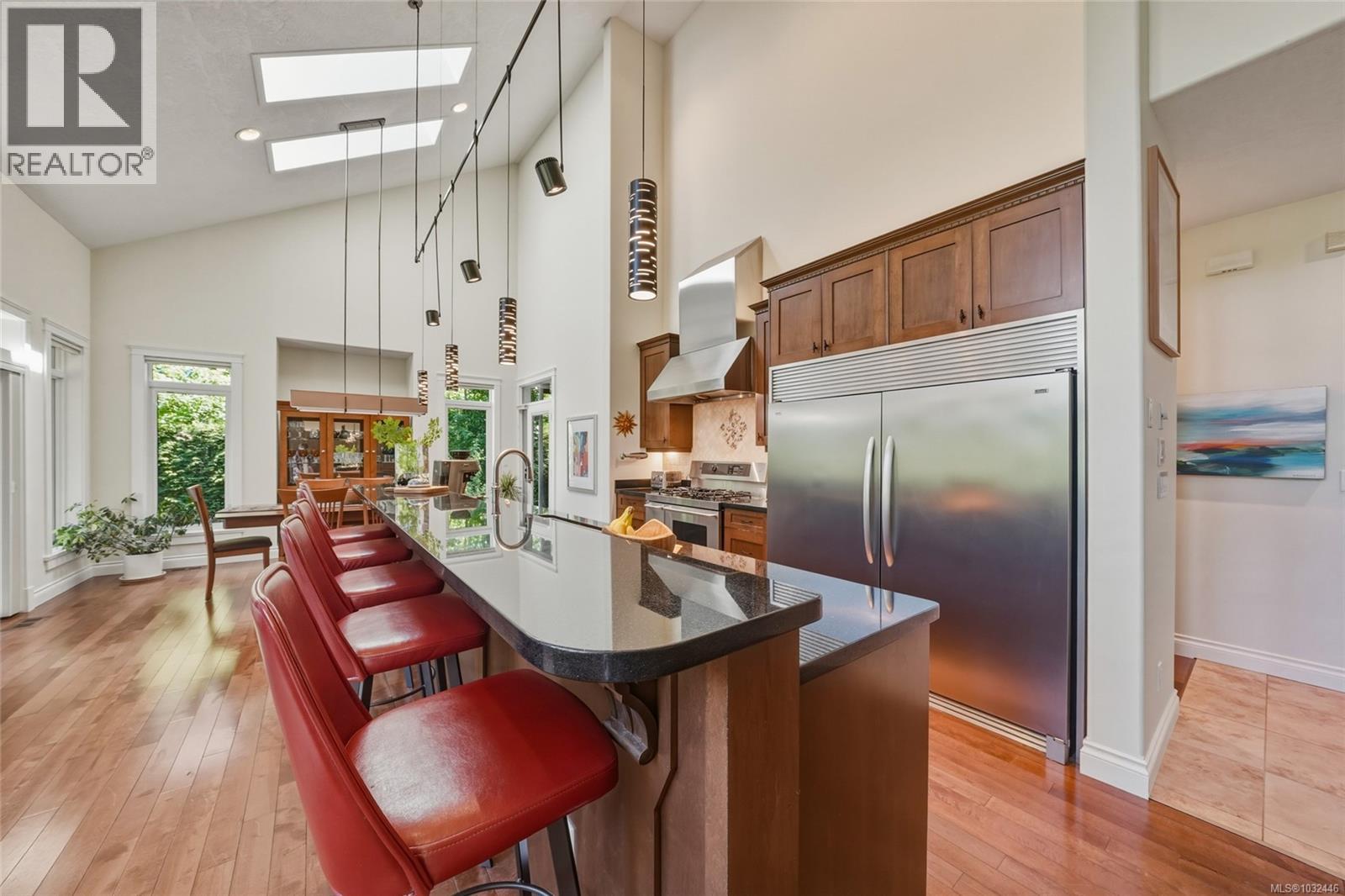 3949 Valhalla Lane - 6