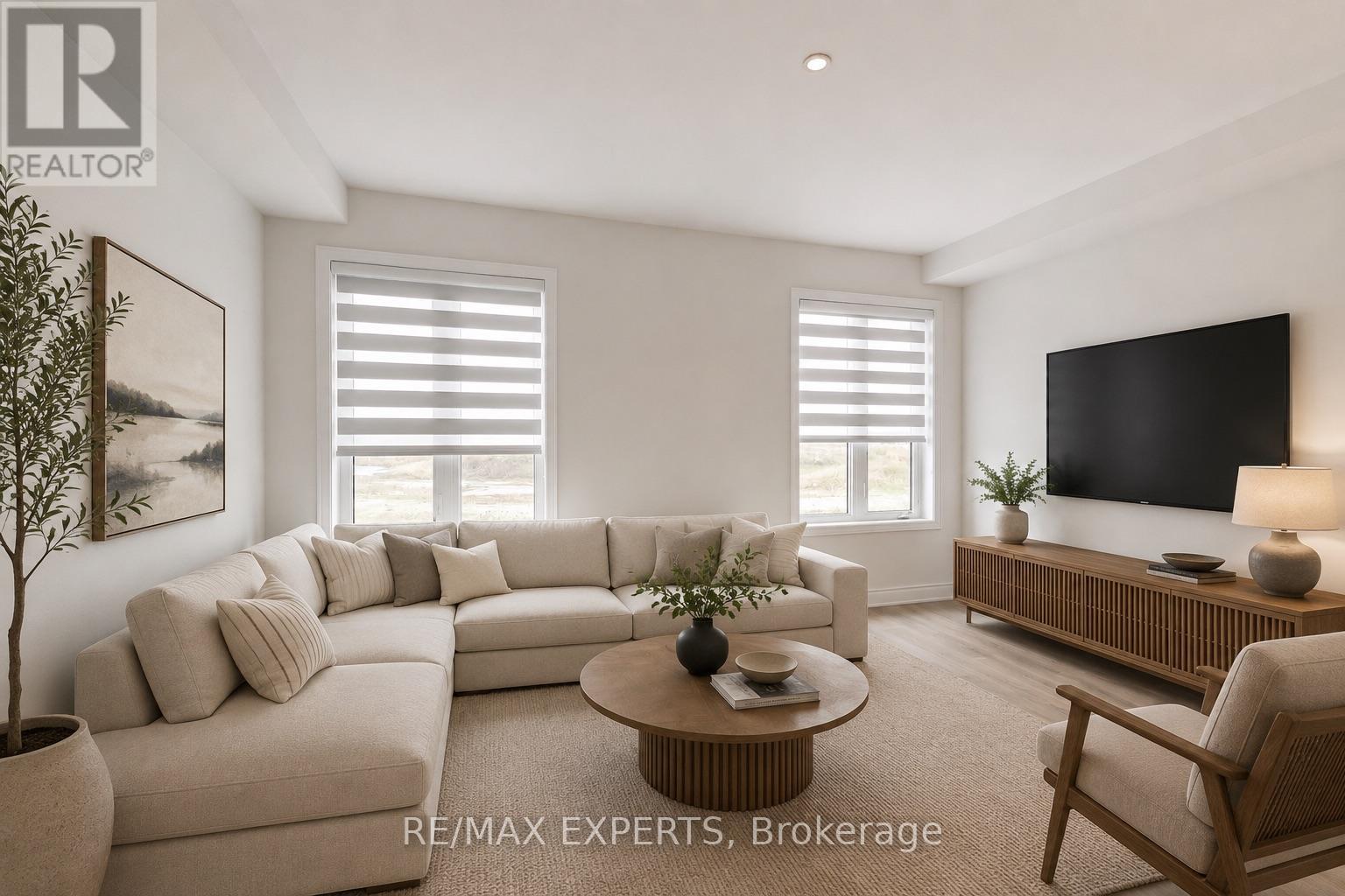 11 UNION BOULEVARD - 15
