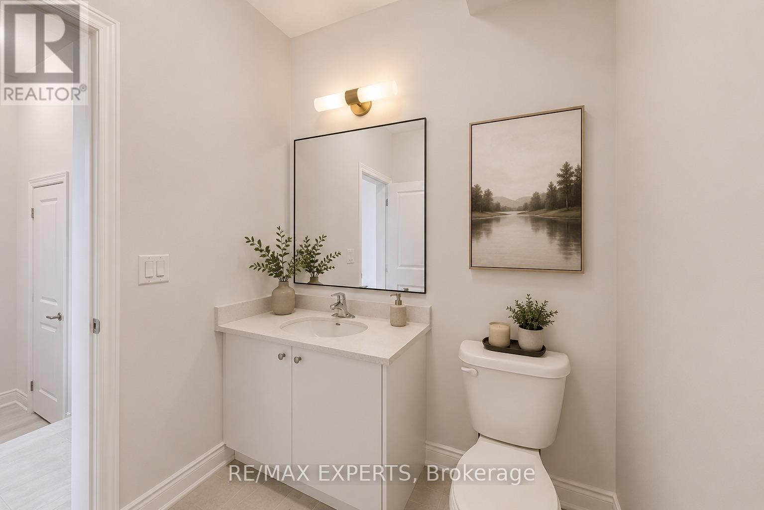 11 UNION BOULEVARD - 18