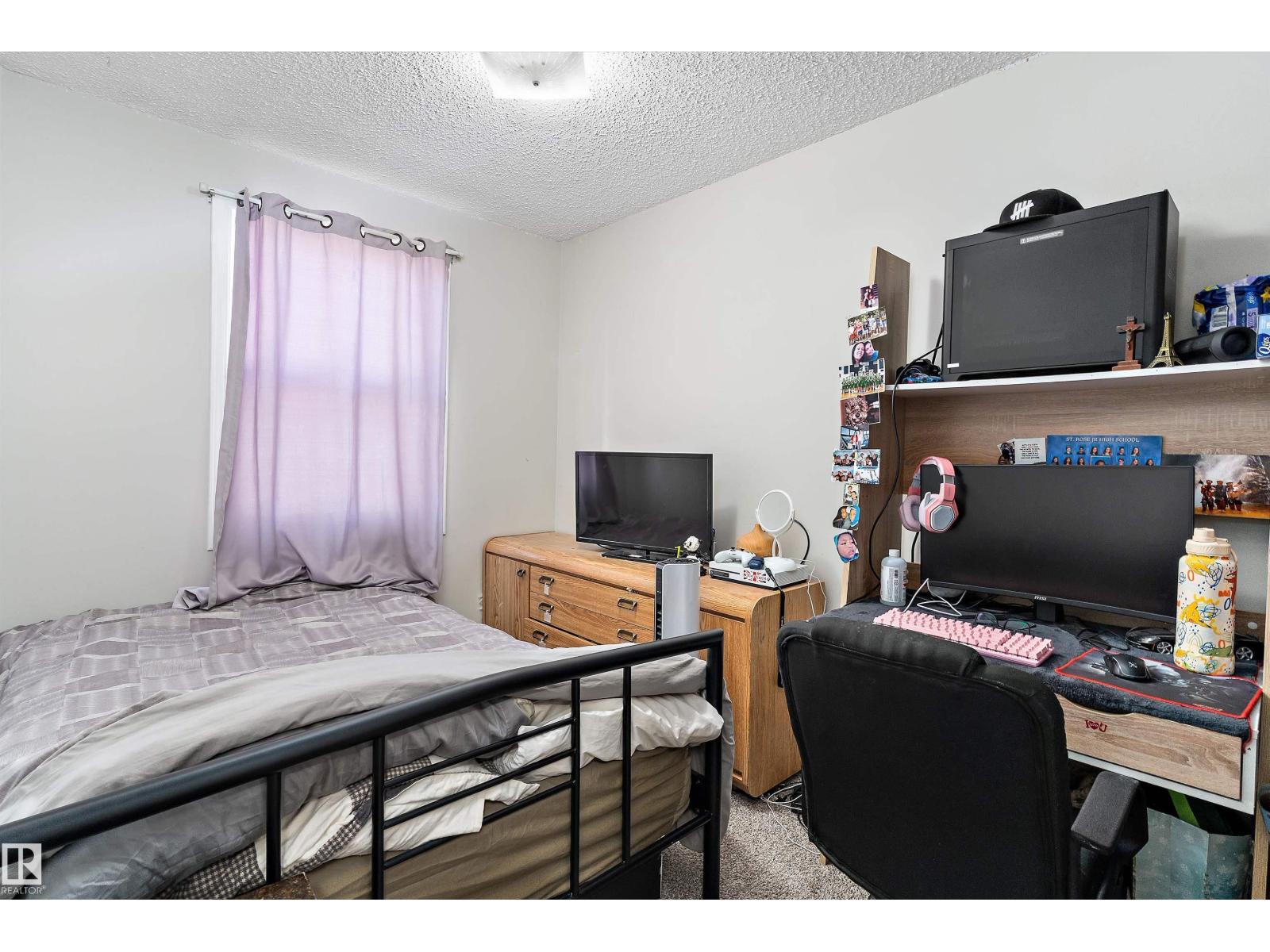6617 180 ST NW - 7