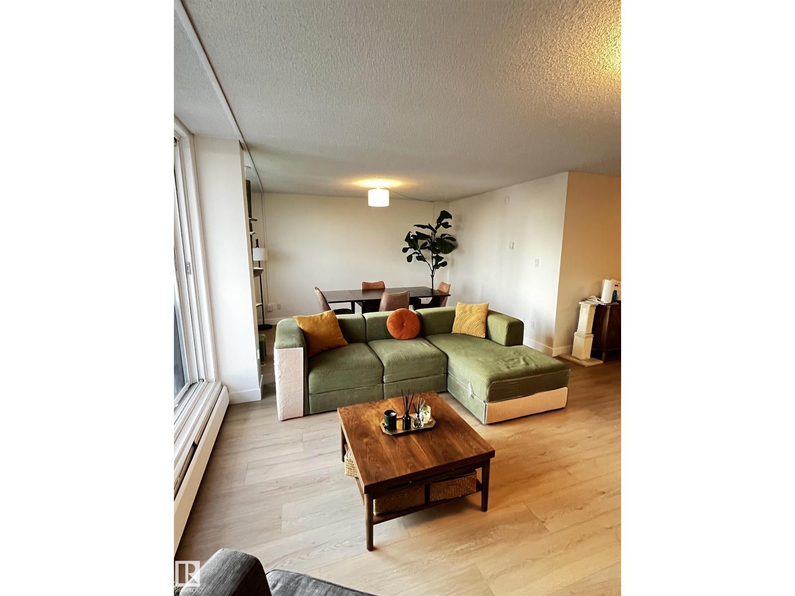 #807 10011 116 ST NW - 5