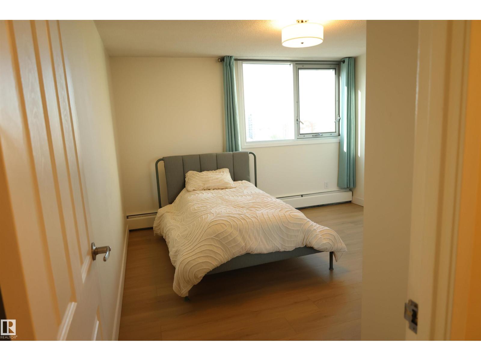 #807 10011 116 ST NW - 11