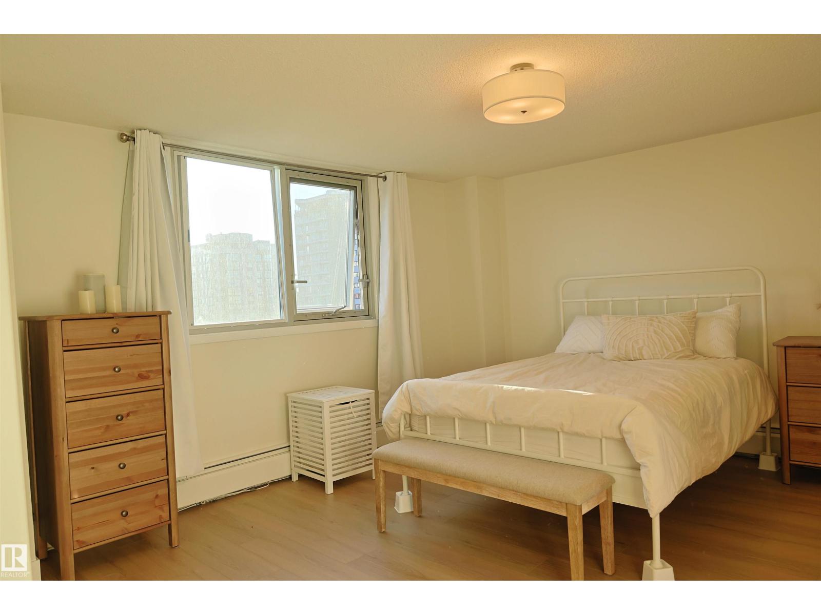 #807 10011 116 ST NW - 9