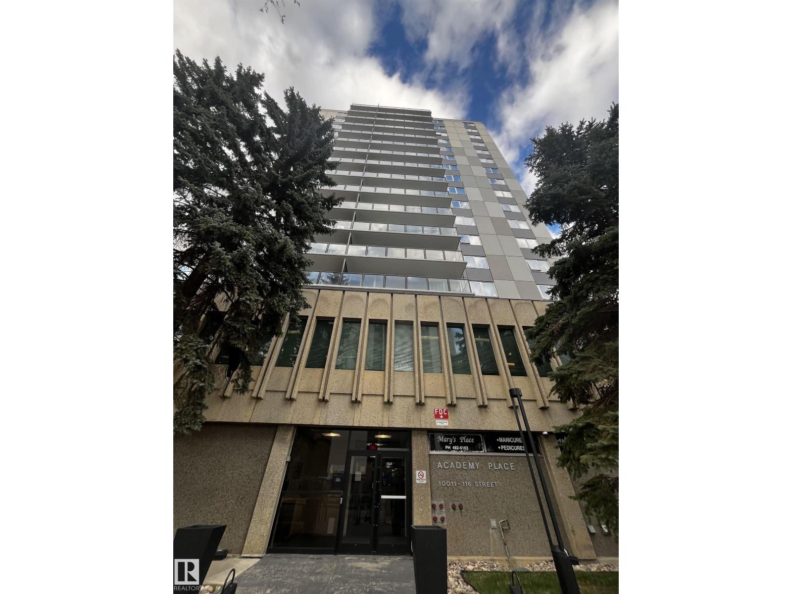 #807 10011 116 ST NW - 19