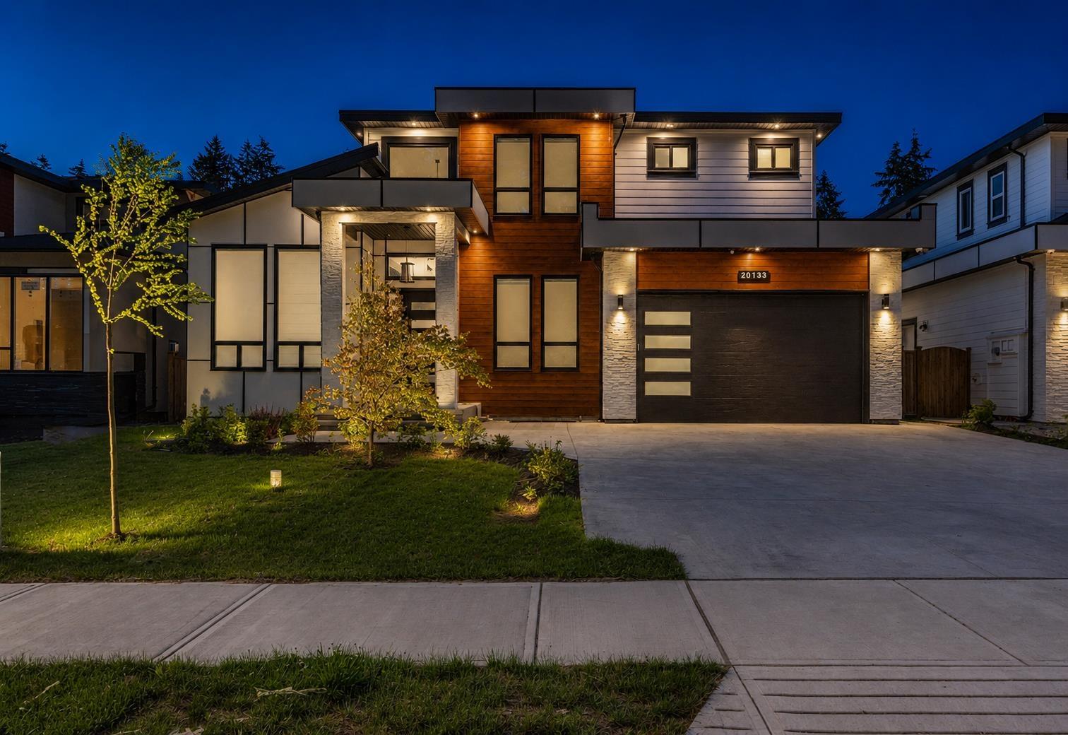 20133 27 Avenue - main photo