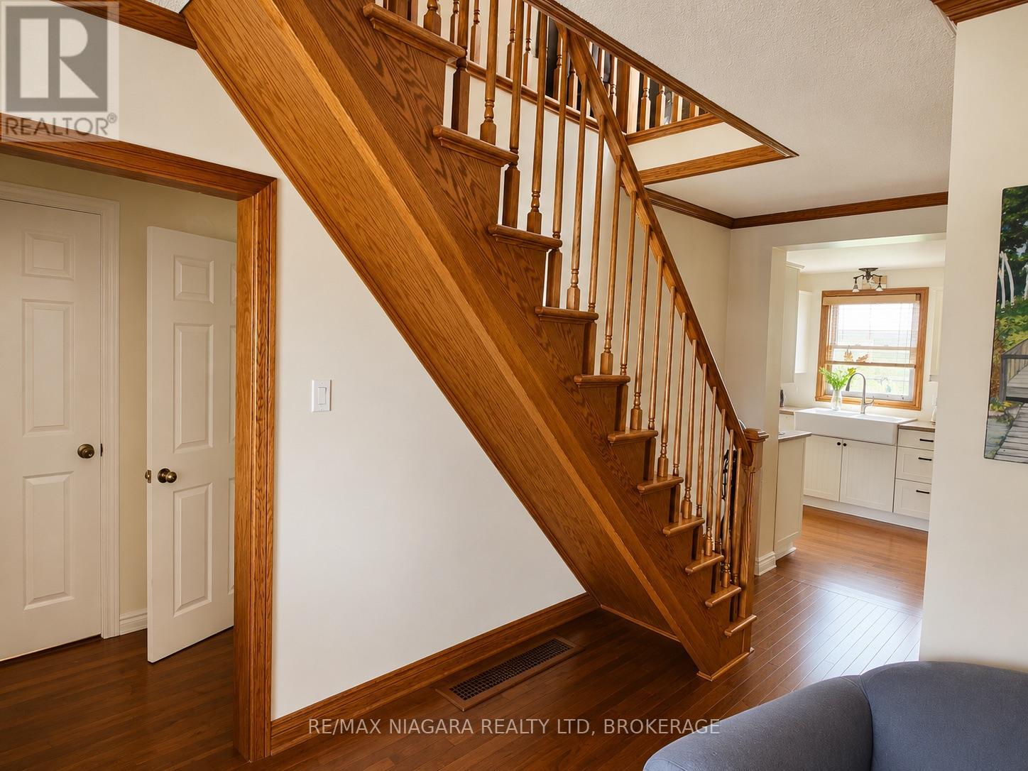 63 SULLIVAN AVENUE - 8