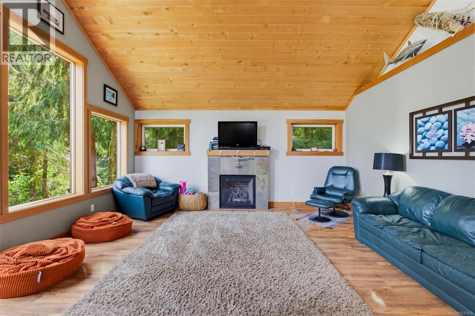 12051 West Coast Rd - 23