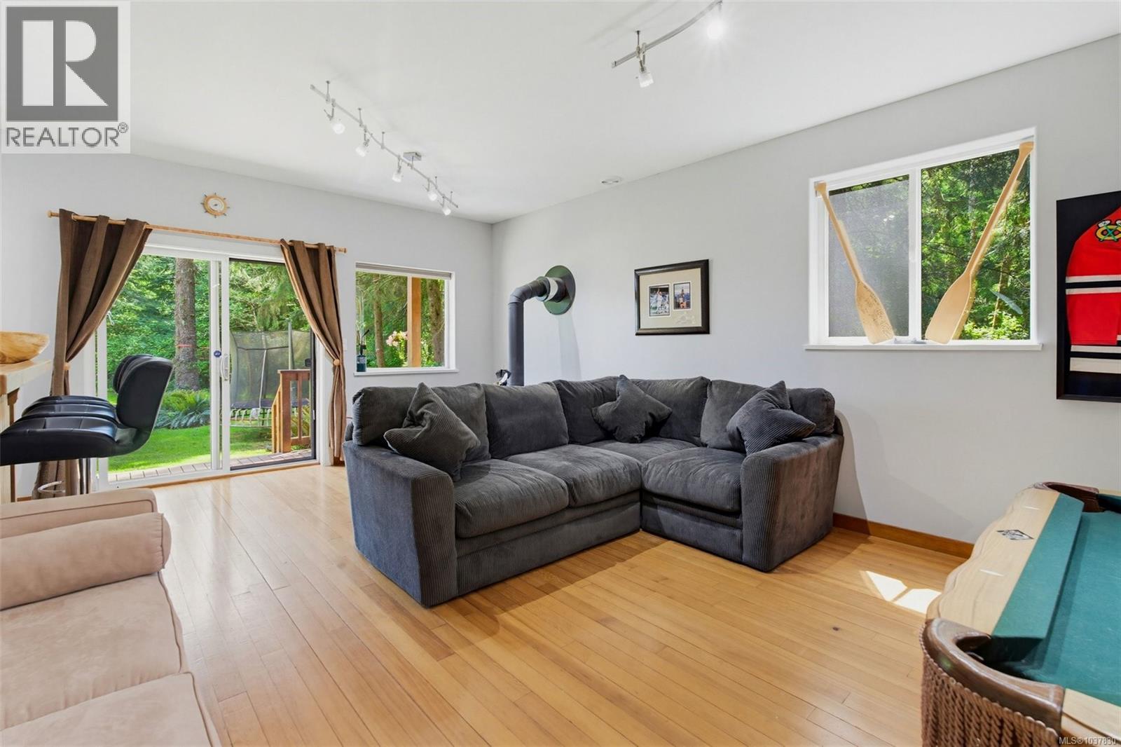 12051 West Coast Rd - 35