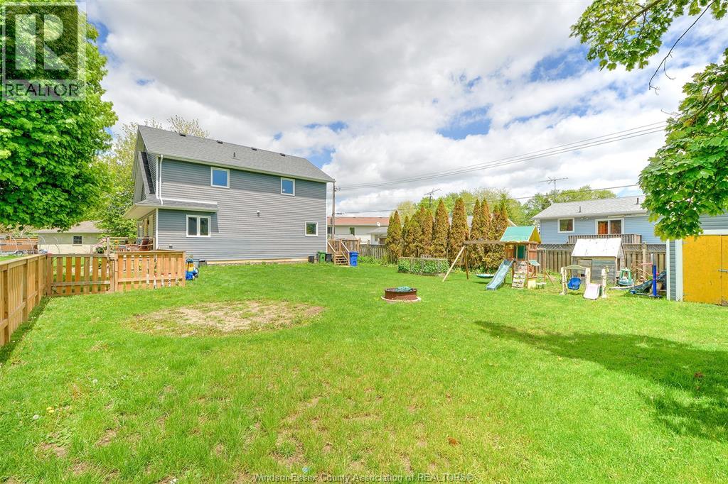 154 LINCOLN COURT - 10