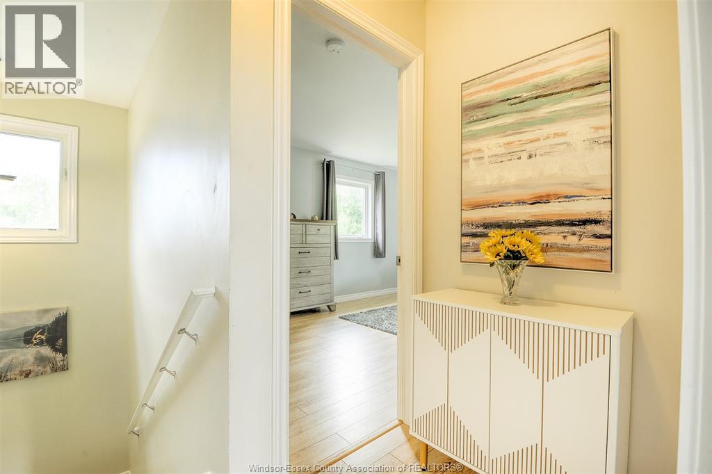 154 LINCOLN COURT - 26