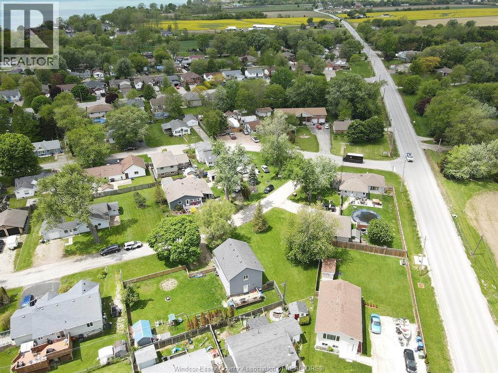 154 LINCOLN COURT - 46