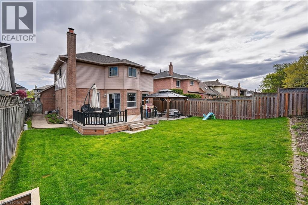 199 ROWNTREE Drive - 42