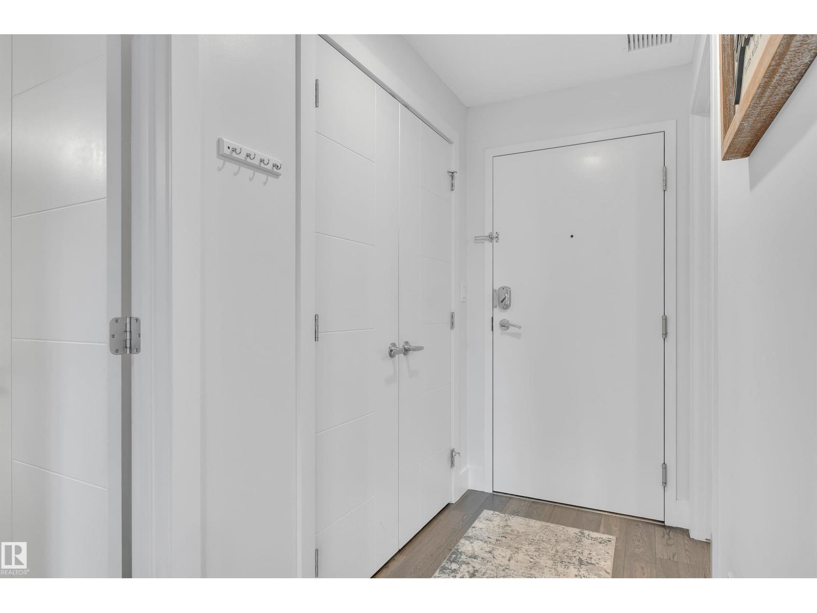 #306 8510 90 ST NW — photo 8