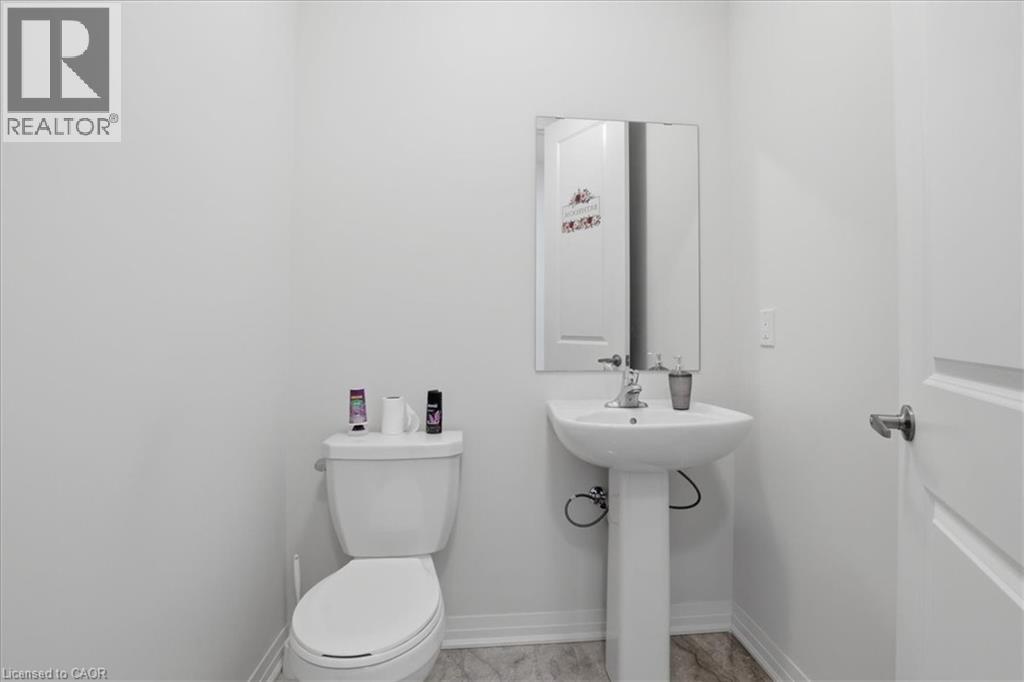 18 JOHN CARPENTER Road - 18
