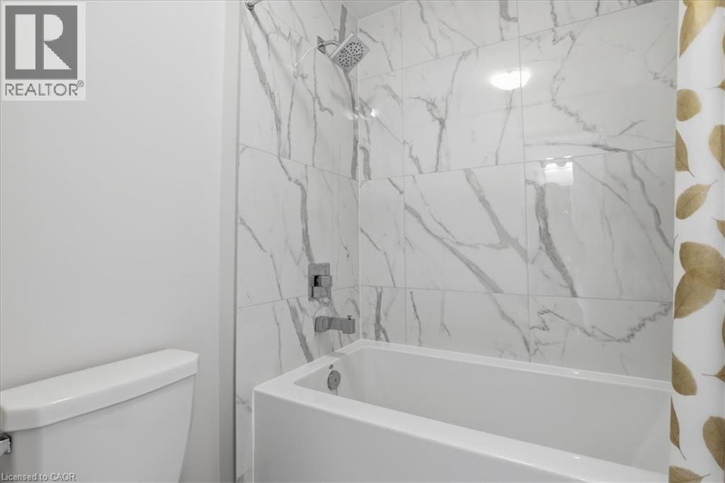 18 JOHN CARPENTER Road - 24