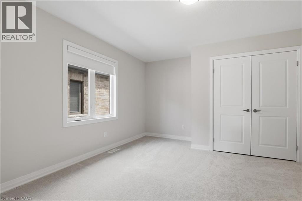 18 JOHN CARPENTER Road - 25